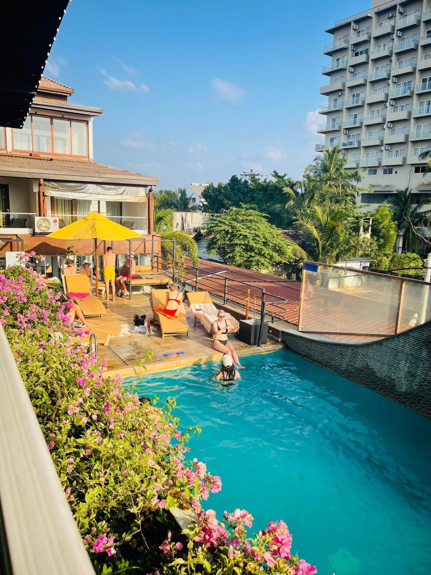 Beach Corridor Hotel & Spa Negombo Exterior foto